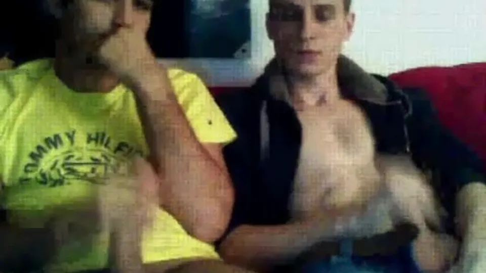 Straight friends doing gay things first time - ThisVid.com
