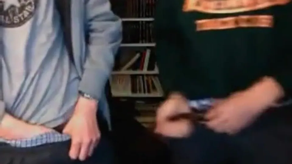 Straight friends jerking on cam - ThisVid.com