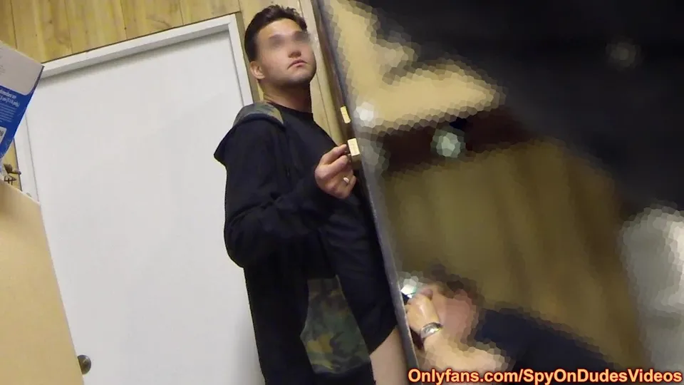 Straight guy cums at gloryhole #18 - ThisVid.com