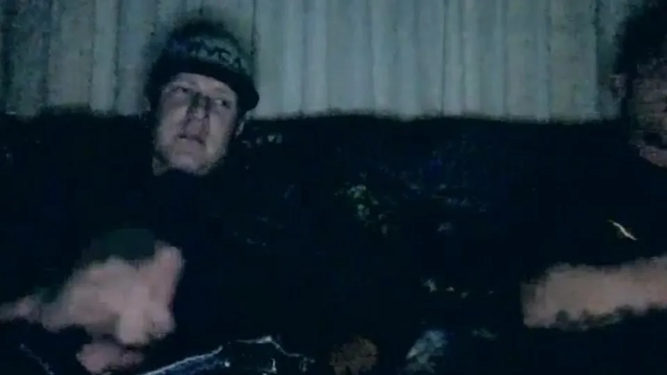 Straight Guy Nervously Sucks - ThisVid.com