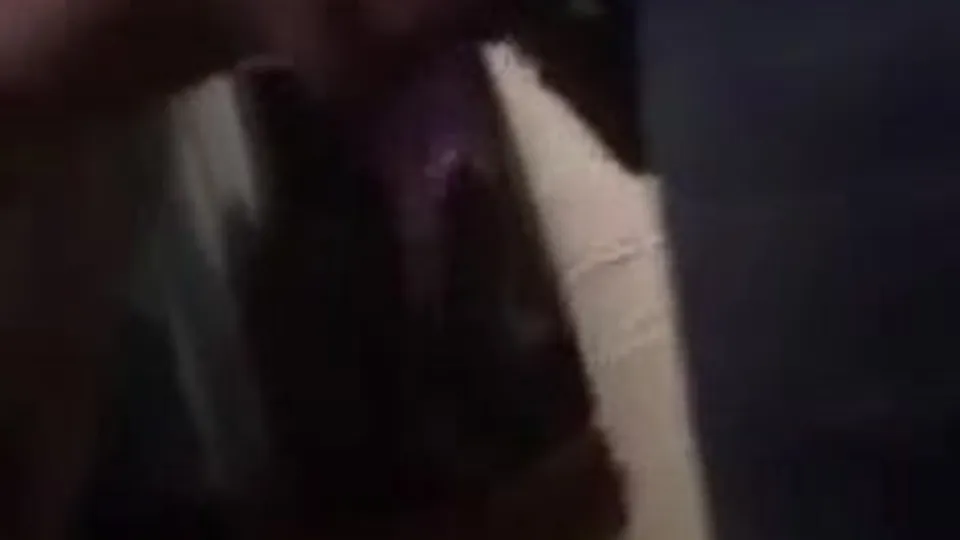 Muscle twink gets raw dick in bedroom