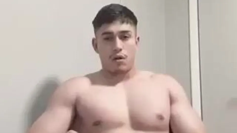 Latino Solo: Thick Cock Strokes