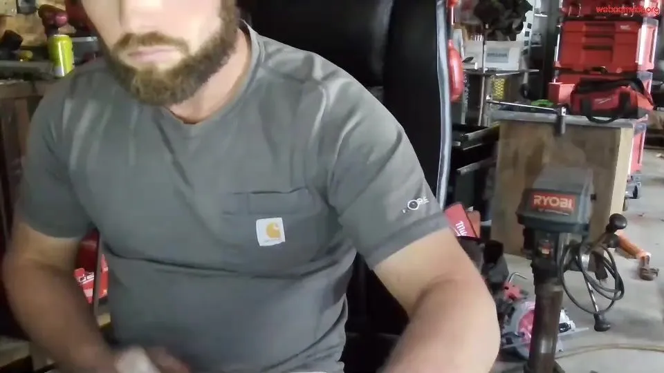 Bearded Mechanic Gets Raw in Workshop