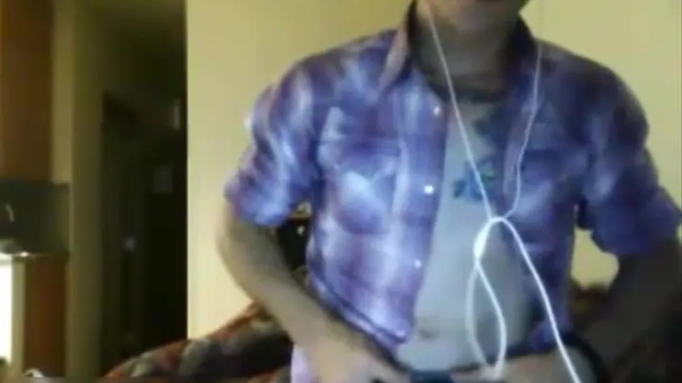 Straight Military Guy on Cam - ThisVid.com