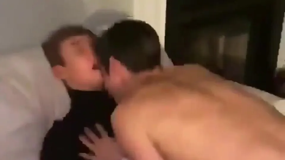 Straight playing (no sex ) - ThisVid.com