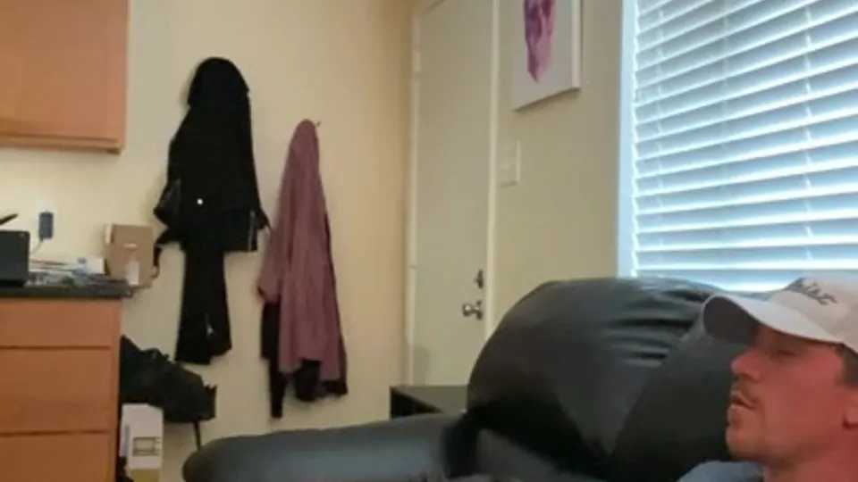 STRAIGHT ... RECEIVE A GAY BLOWJOB - ThisVid.com