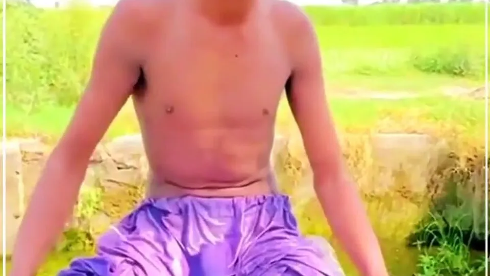 STRAIGHT TUBWELL VPL - ThisVid.com