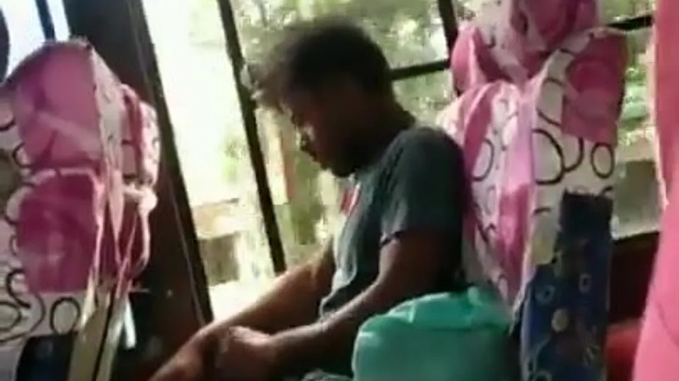 Street eyes 782 india bus - ThisVid.com