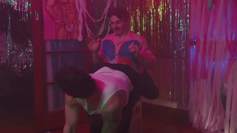 STRIPPER AT GAY STAG PARTY - ThisVid.com