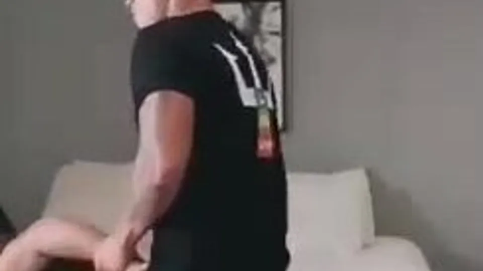 Struggling - video 7 - ThisVid.com