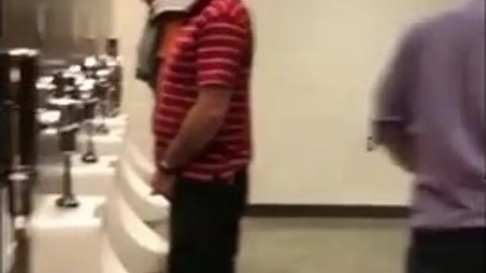 Studiant Spy Compilation piss - ThisVid.com