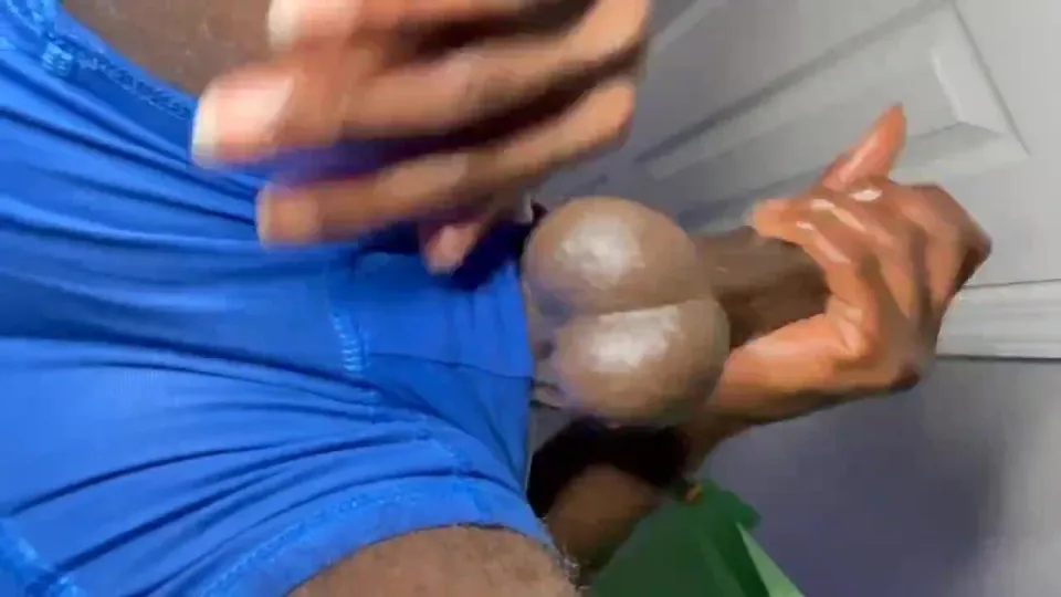 Suck my balls bro... - ThisVid.com