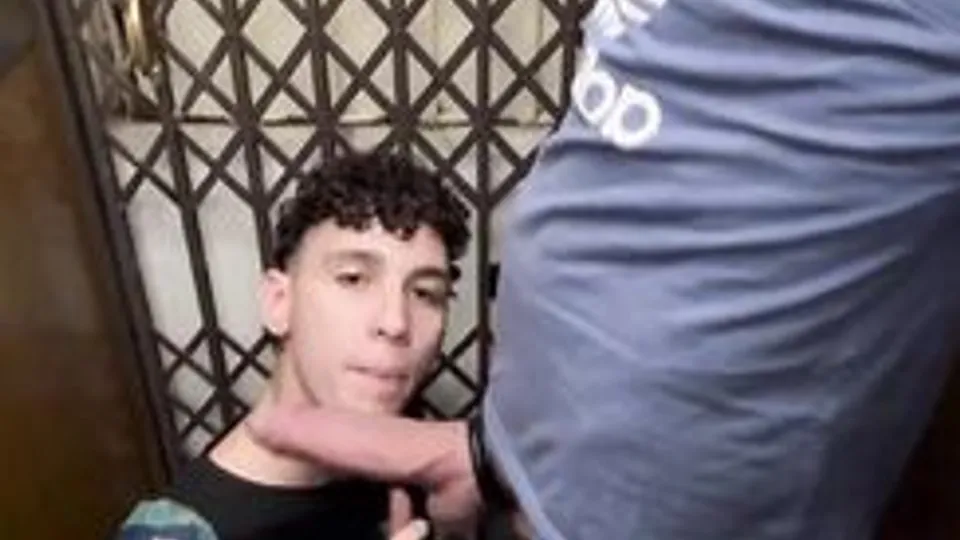 sucked a big dick in the elevator boys porn