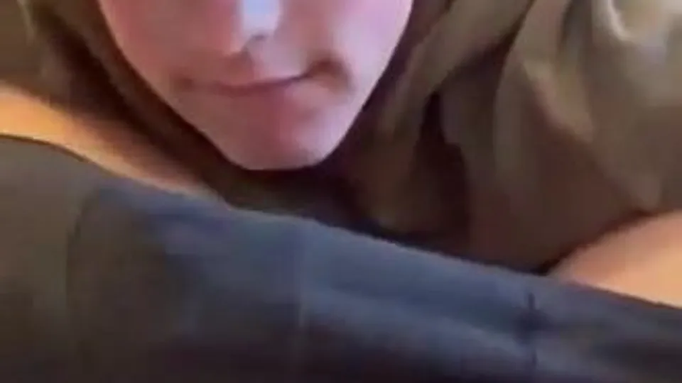 Sucking my Buddy in the Bedroom