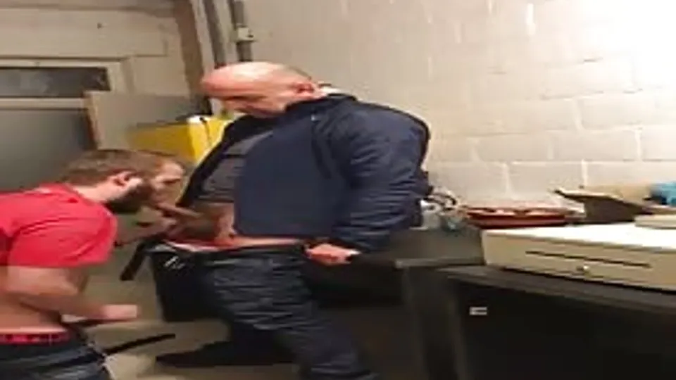 Sucking off a married daddy at work