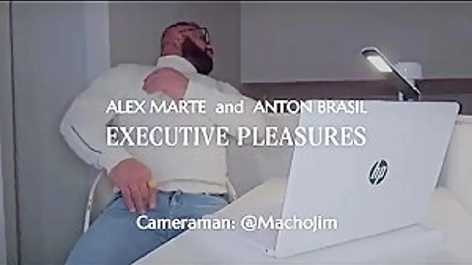 🔥Sucking yummy musclebear!🐻 beefymuscle.com