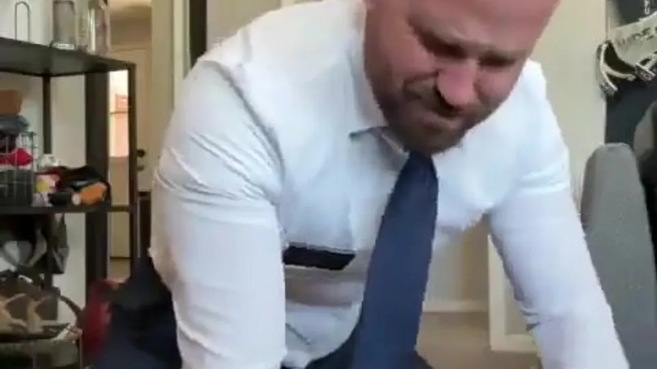 Suit and dildo - ThisVid.com