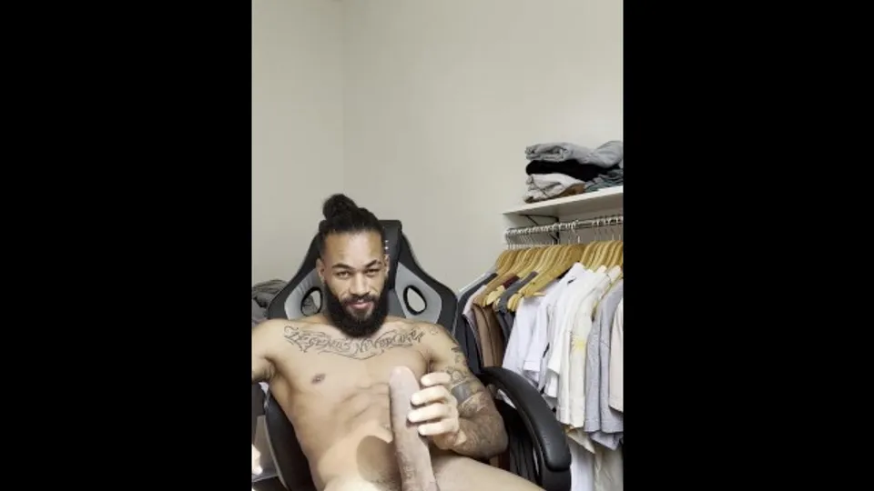 Super-Steamy tattoed latin masturbate off huge ebony man sausage