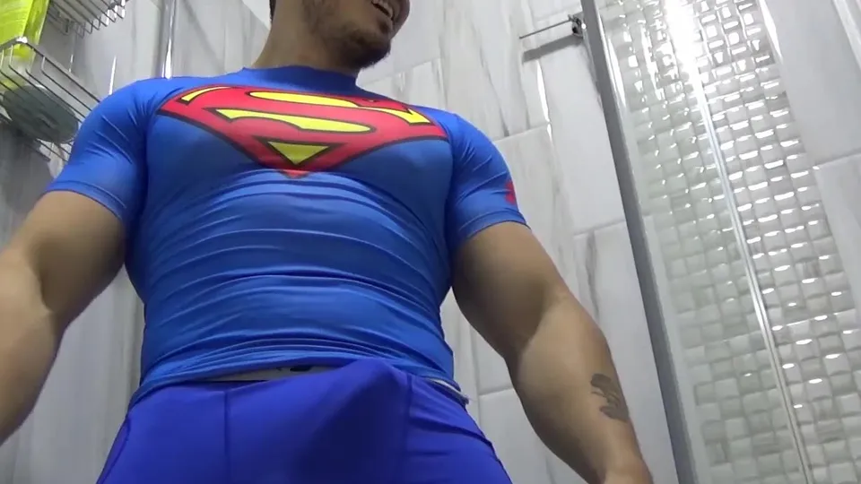 Superman with a hardon - ThisVid.com