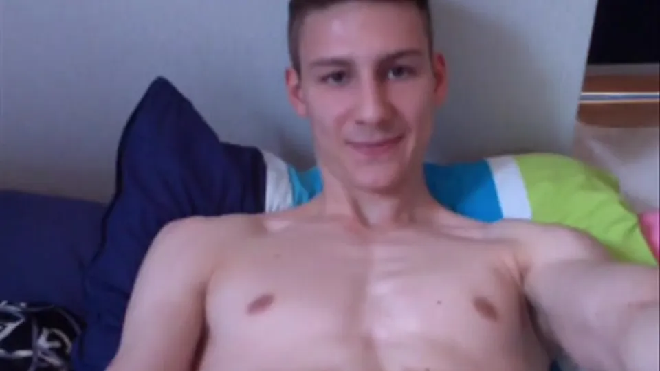 SuperSportBoyFirstChatwithGirl - ThisVid.com