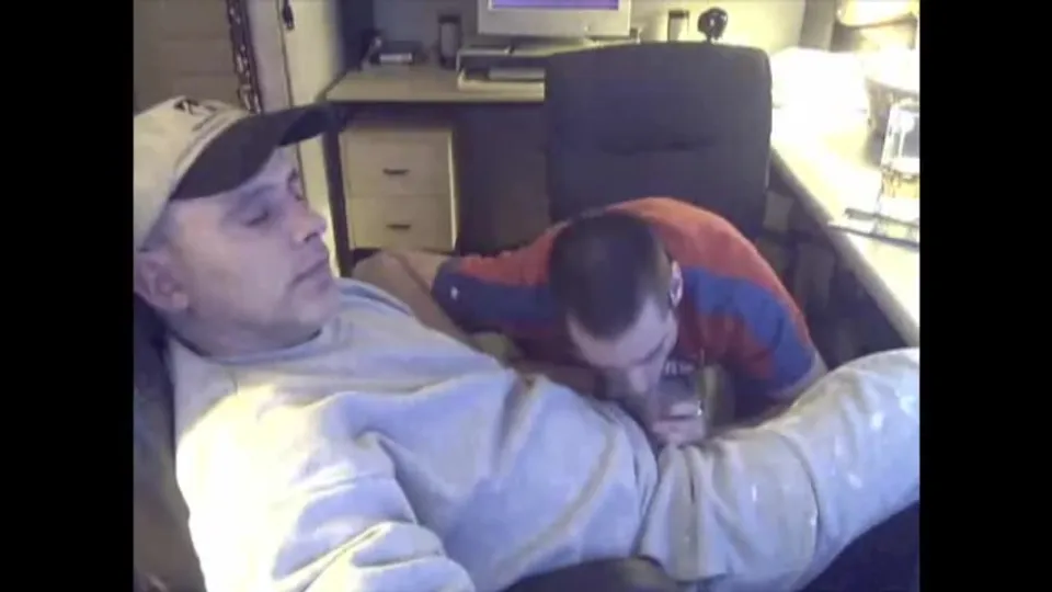 Swallowing Daddy's Cum - ThisVid.com