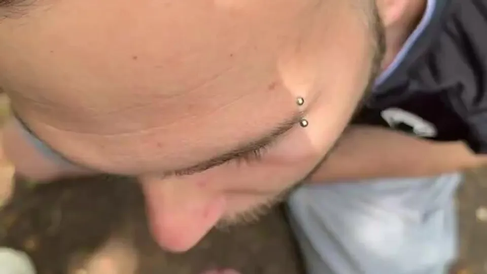 Swallowing piss - video 11 - ThisVid.com