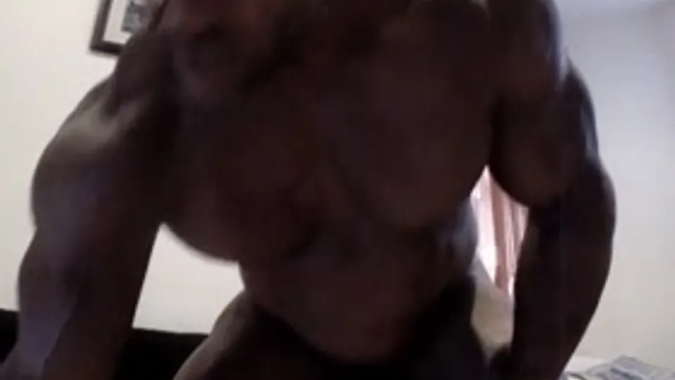 SWEET MUSCLE SKYPE SHOWS
