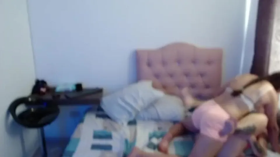 Lesbian Orgy: Finger Play & Climax