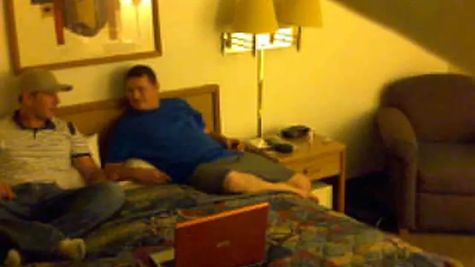 Swell Dl - tricked straight farmboy jerks and cums with me.mp4