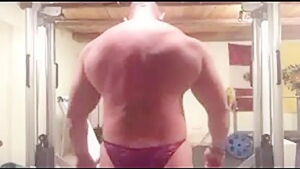 Swole daddy