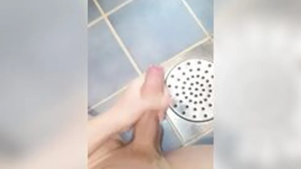 [T67]-[14] - Anon hot young twink, hot wanking and big cumshot