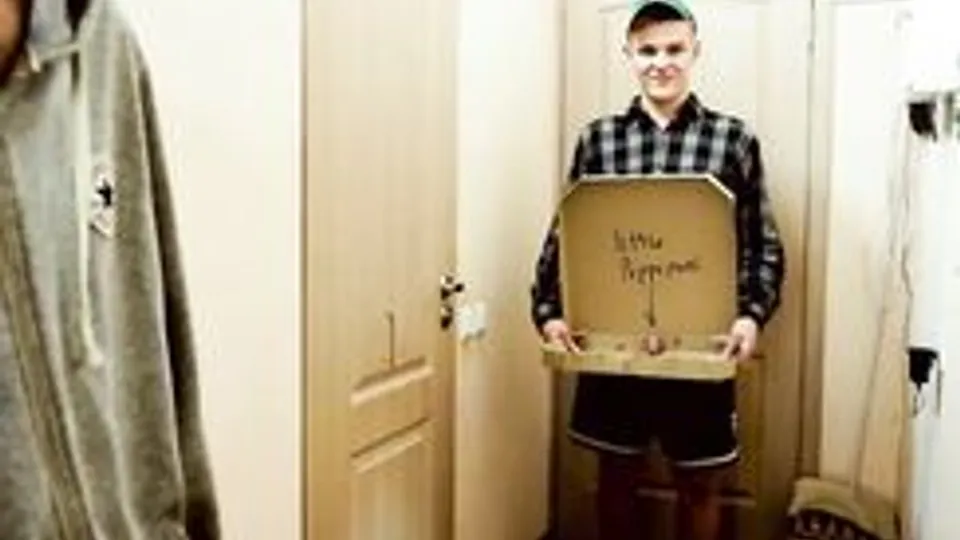 [T68]-[07] - [HDS] -  Pizza deliveryman