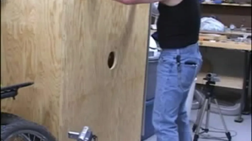 Taking a quick break at work - gay glory hole porn at ThisVid tube