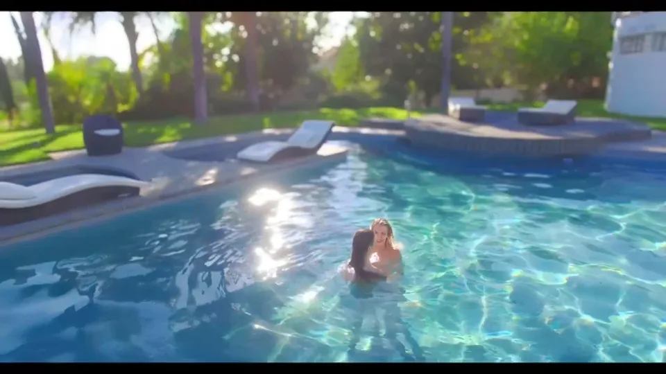 Tali Dova Self Pleasure Session By The Pool 