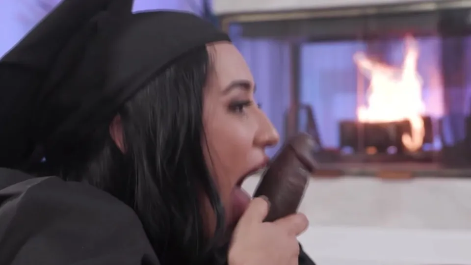 Ophelia Purr's BBC Blowjob & Fuck