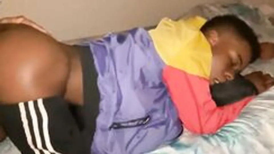 TEEN BOY TAKING BIG DICK (NO CUM)