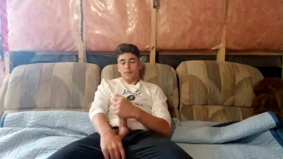Teen College Boy Needs A Fuck Buddy - ThisVid.com