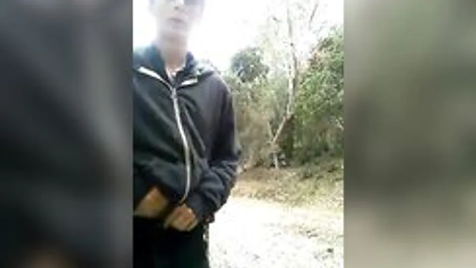 teen jerking off outdoor