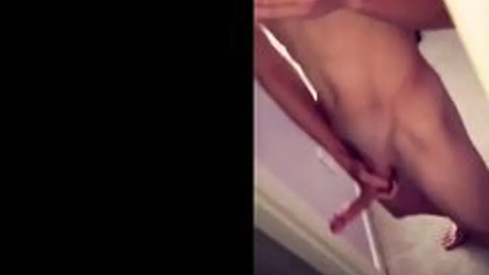 teen shows off jerks cums cam