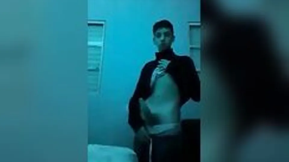 Teenboy Rompeculos
