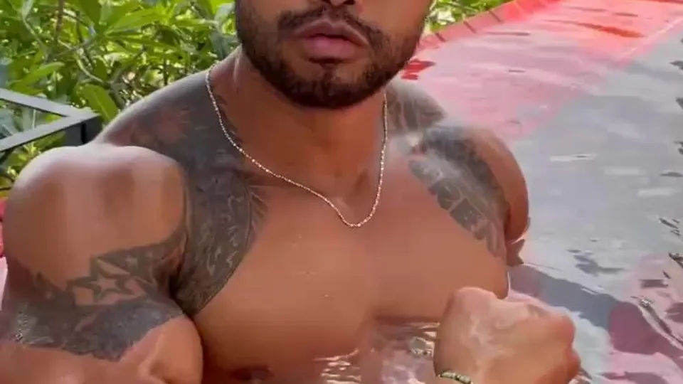 THAI HUNK ➐ - HE CAN'T RESIST BUSTING A NUT IN THE POOL - ThisVid.com