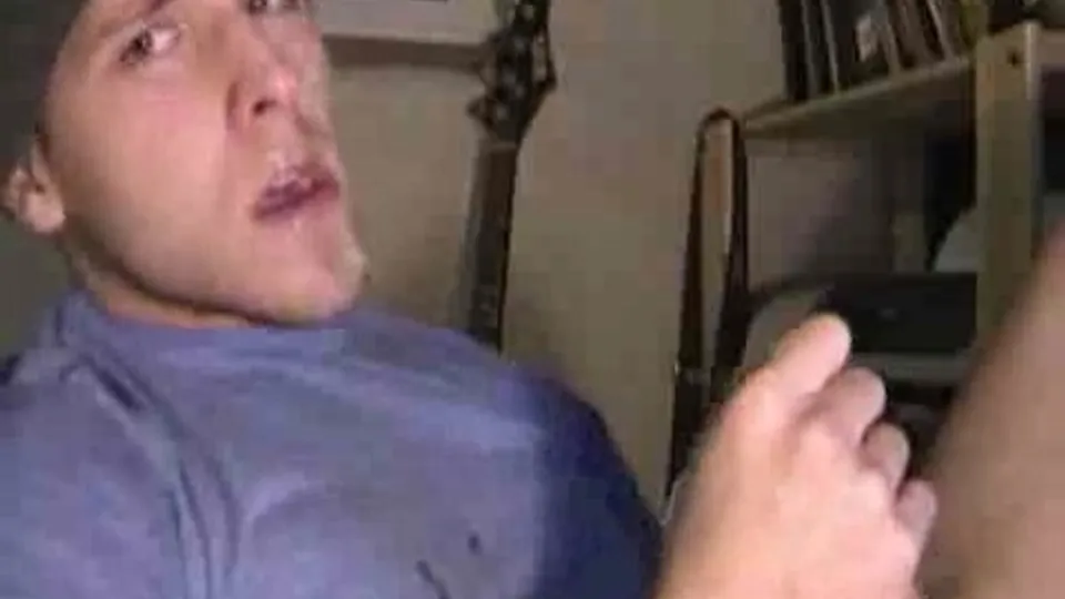 That Uncut Dude's hot Self facial - ThisVid.com