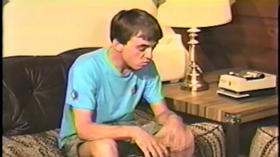 The Bedwetter (DPF) Vintage - ThisVid.com