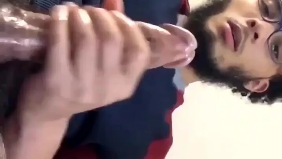 The Brotherhood of Penis CCXCV - ThisVid.com