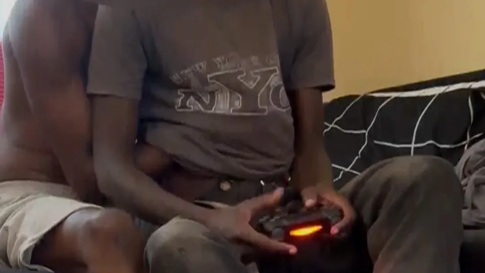 The Game and Bro - ThisVid.com