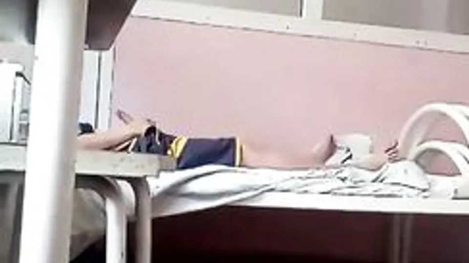 The guy jerks off in the hospital