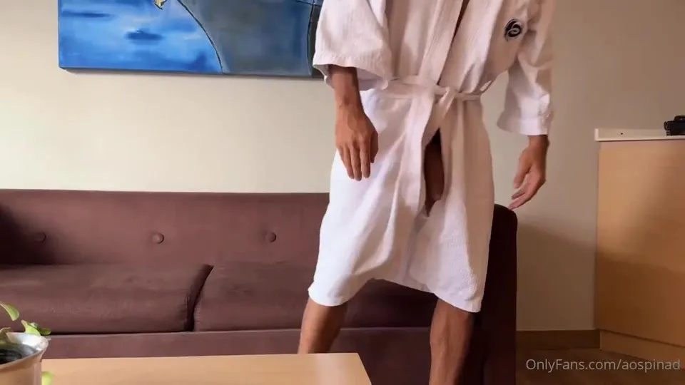 The Kind of Room Service That Six-Star Hotels Should Offer – Alejo Ospina, Goodboyxxx.mp4