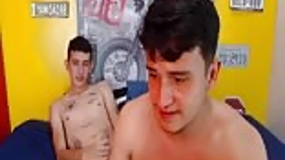 Twink Boys Make Out and Masturbate