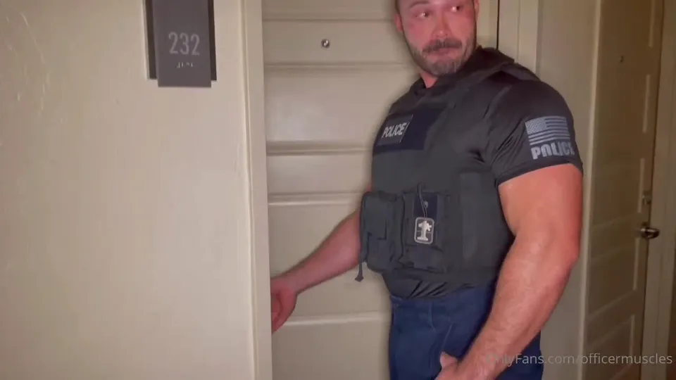 'The Noise Complaint' - Officer Nicholas Cranston.mp4