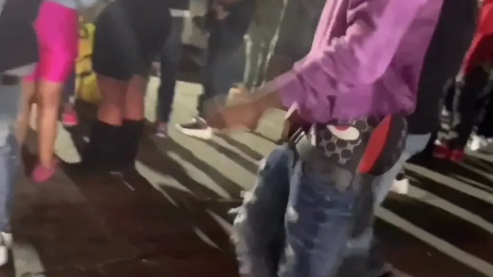 These Young Saggers Get Me Brick - ThisVid.com